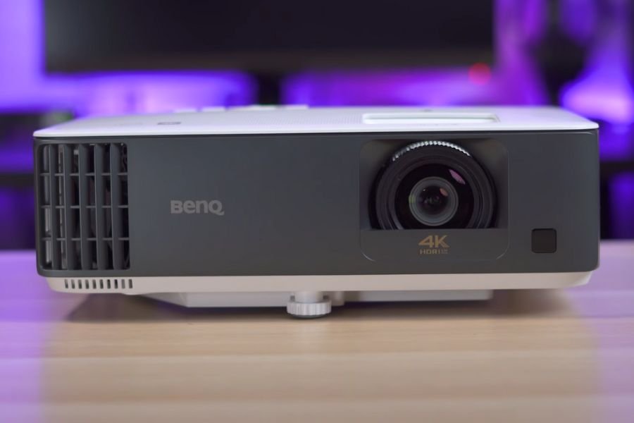 Read more about the article Best Golf 4K Sim Projectors